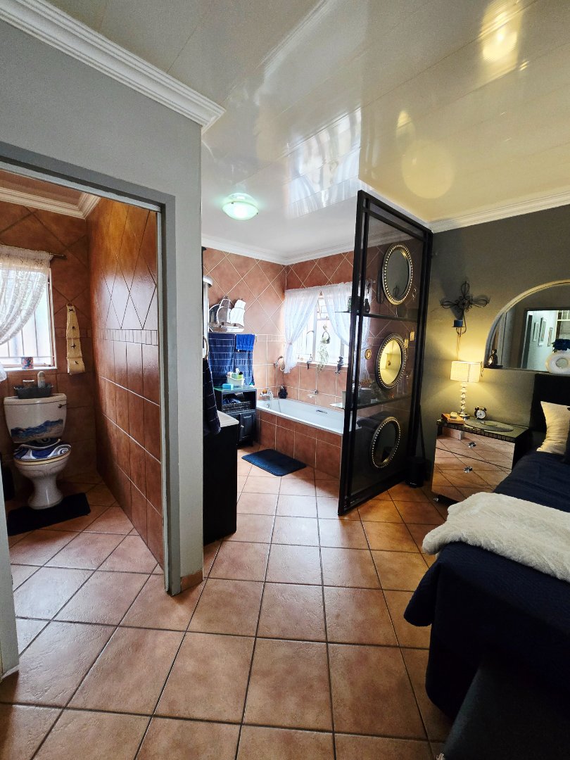 3 Bedroom Property for Sale in Flimieda North West